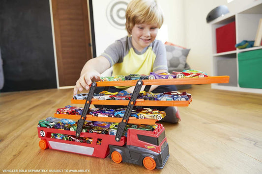 Hot Wheel Mega Red Hauler